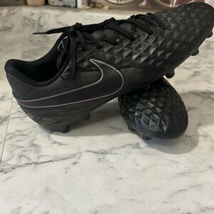 Nike Tiempo soccer cleats size 10.5 Euro 44.5